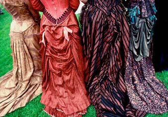 bustles