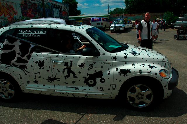 04artcar057